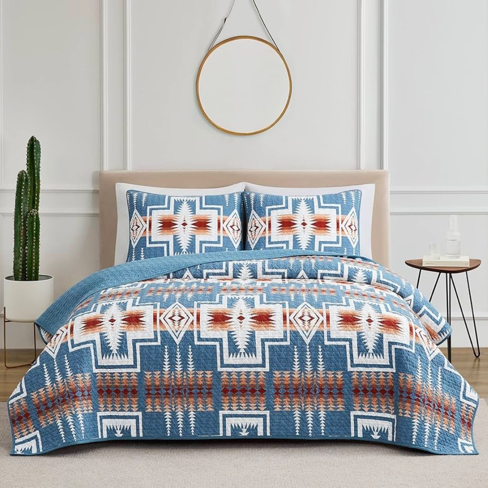 Pendleton King Size Harding Coverlet in Denim with Matching Shams